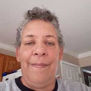 Meet your Posher, Edna